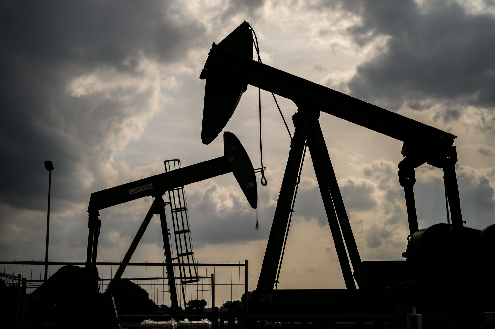 Ölkonzerne haben im vergangenen Quartal rekordverdächtige Gewinne erzielt. Dies dürfte die Debatte um eine Übergewinnsteuer neu anfachen.