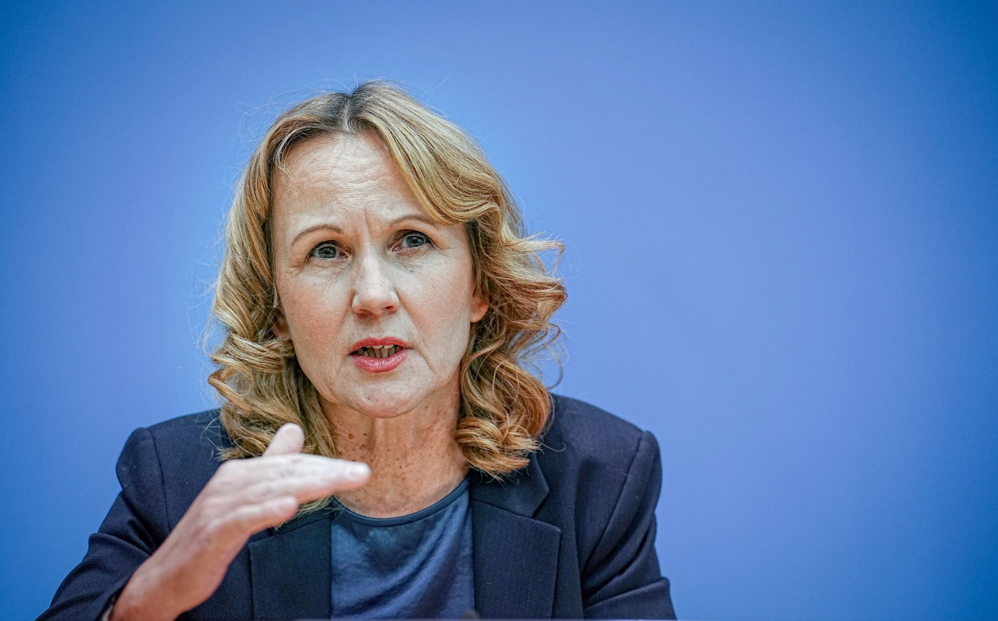 Steffi Lemke (Bündnis 90/Die Grünen), Bundesministerin für Umwelt, spricht.