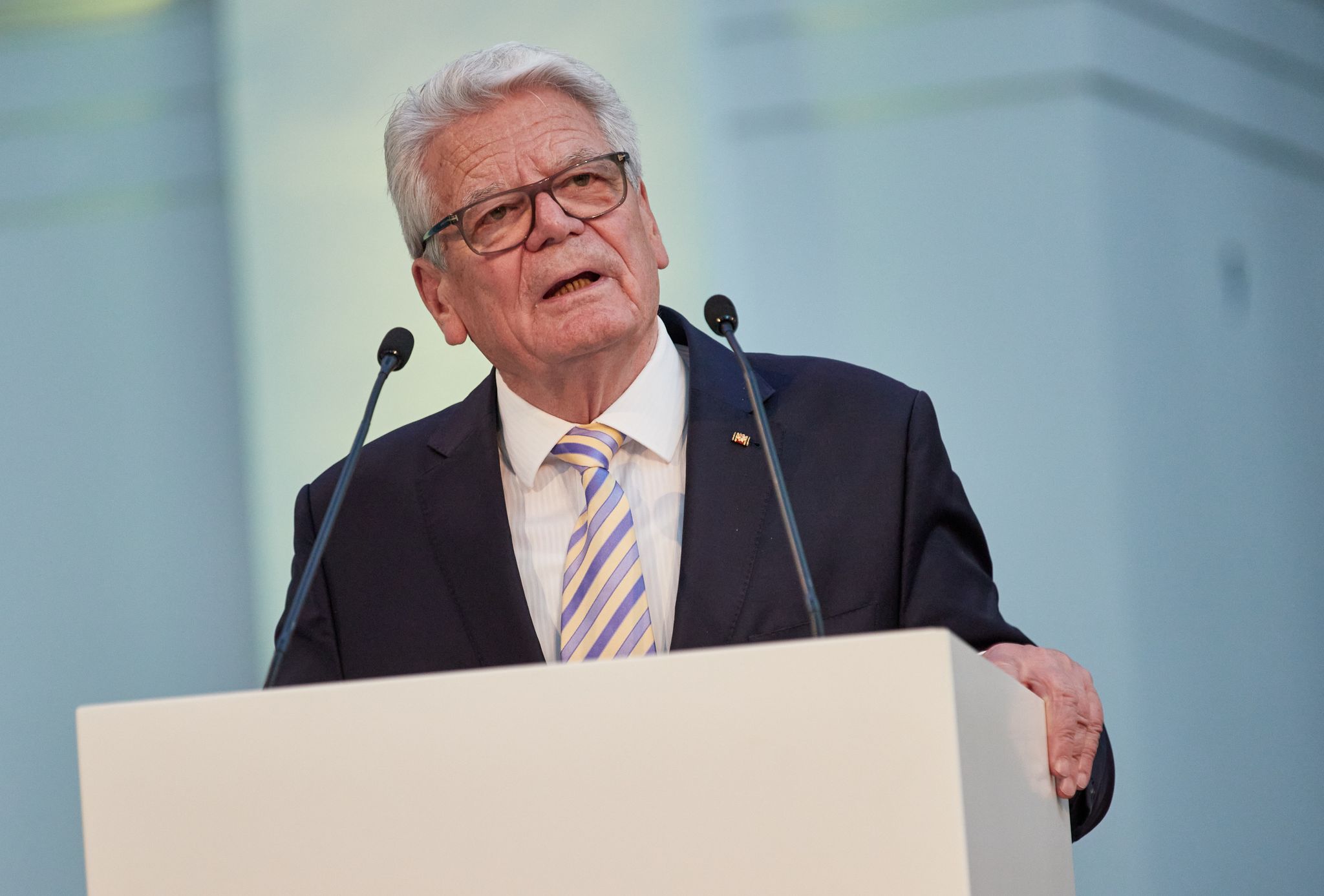 Joachim Gauck, ehemaliger Bundespräsident, spricht bei einer Veranstaltung.