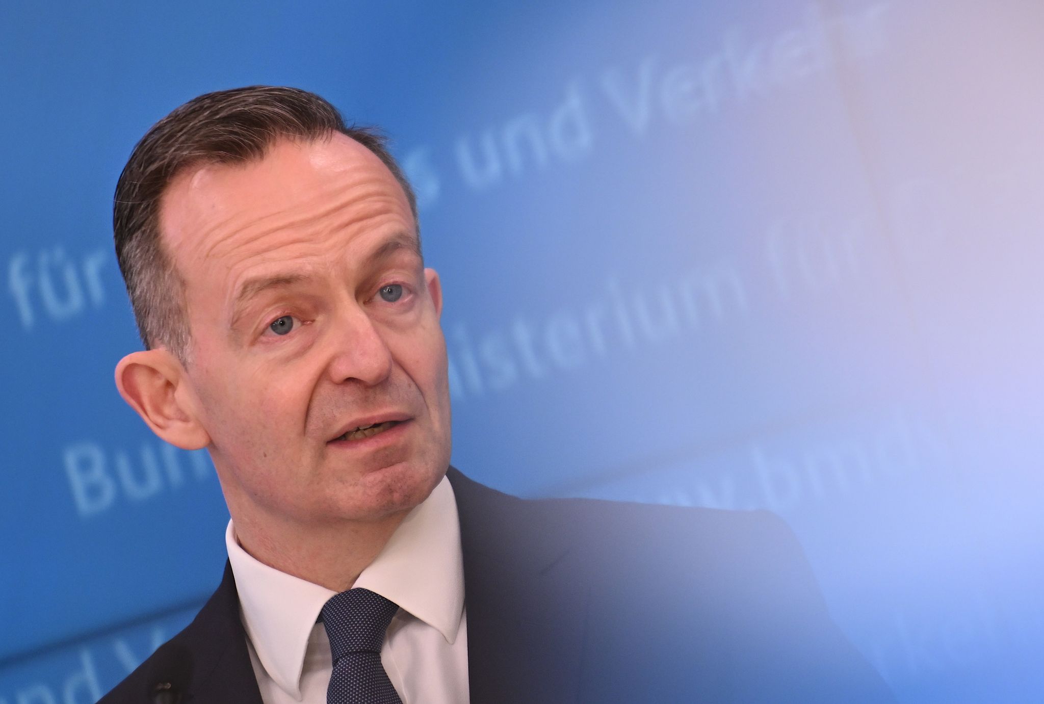 Volker Wissing (FDP), Bundesminister für Digitales und Verkehr, spricht.