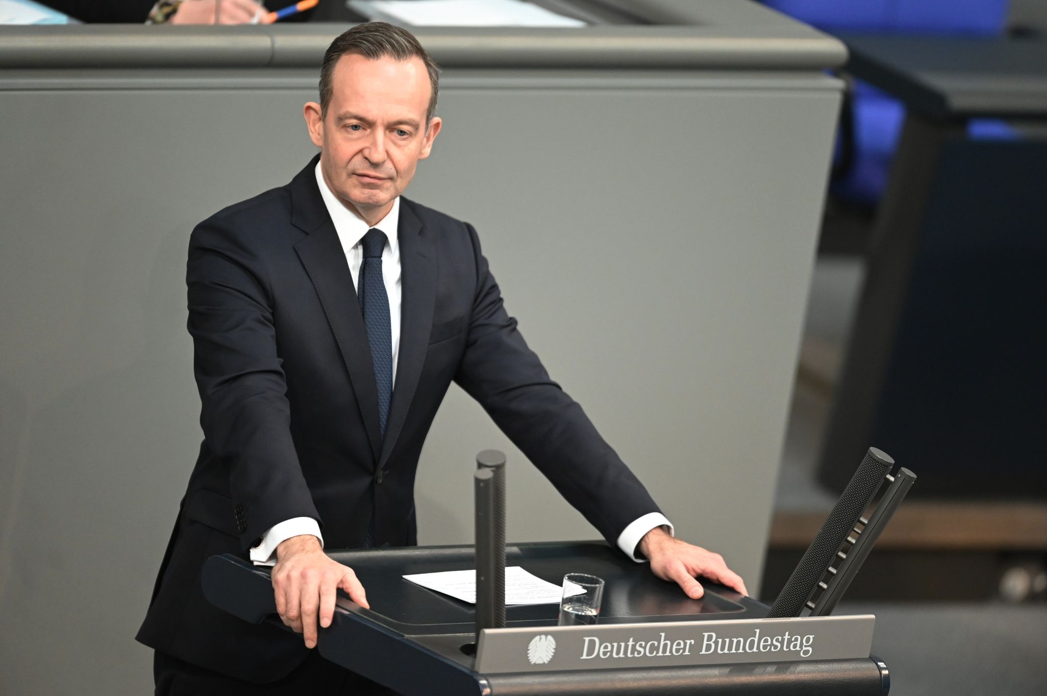 Volker Wissing (FDP), Bundesminister für Verkehr, spricht im Deutschen Bundestag.