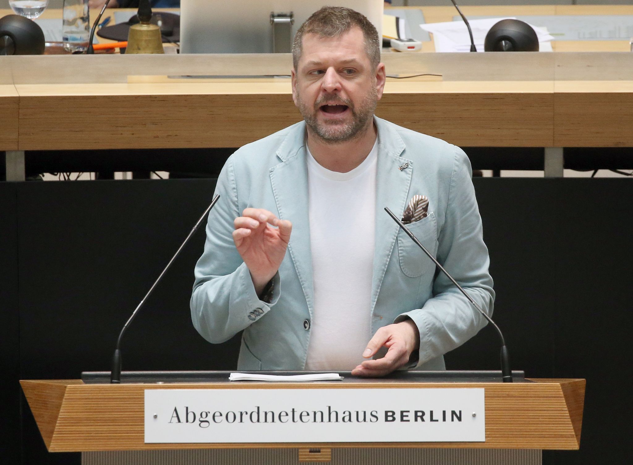 Werner Graf (Bündnis90/Grüne) spricht während einer Plenarsitzung des Berliner Abgeordnetenhauses.