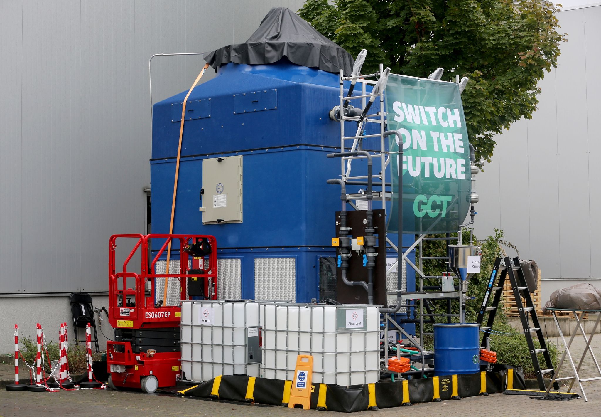 Die sogenannte «Greenberry 2», eine etwa fünf Meter hohe Demonstrationsanlage, mit der das Treibhausgas Kohlendioxid aus der Luft abgeschieden werden kann, eine Art «CO2-Staubsauger».